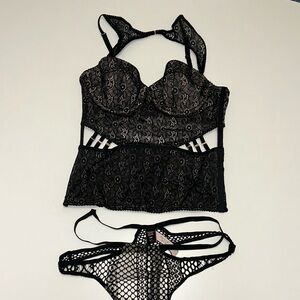 Victoria's Secret black Lace corset bra and panties Medium Bra size 34B. NEW
